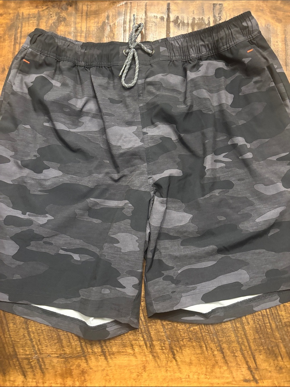 NWOT Saxx  Multi-Sport 2N1 Shorts in Gray and Black Camo